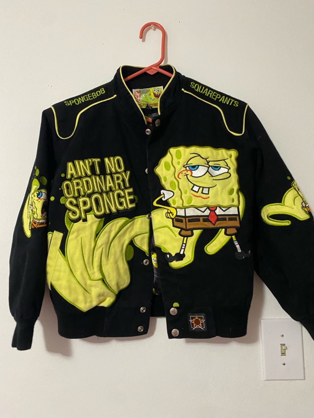 Vintage JH Design SpongeBob Kids' Black Jacket with Yellow-Green Sponge Graphic
